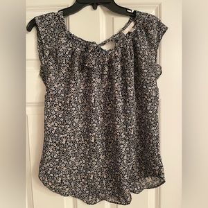 Lauren Conrad blouse